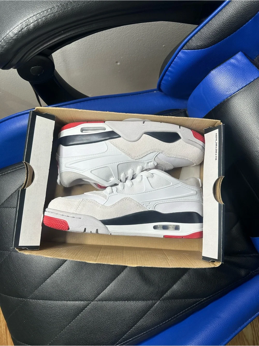 Nike Air Jordan 4 RM 